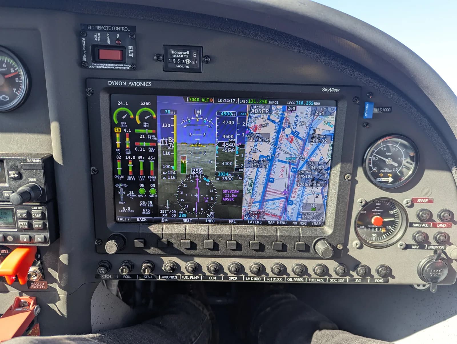 Écran avionique du Dynamic WT9 LSA en navigation